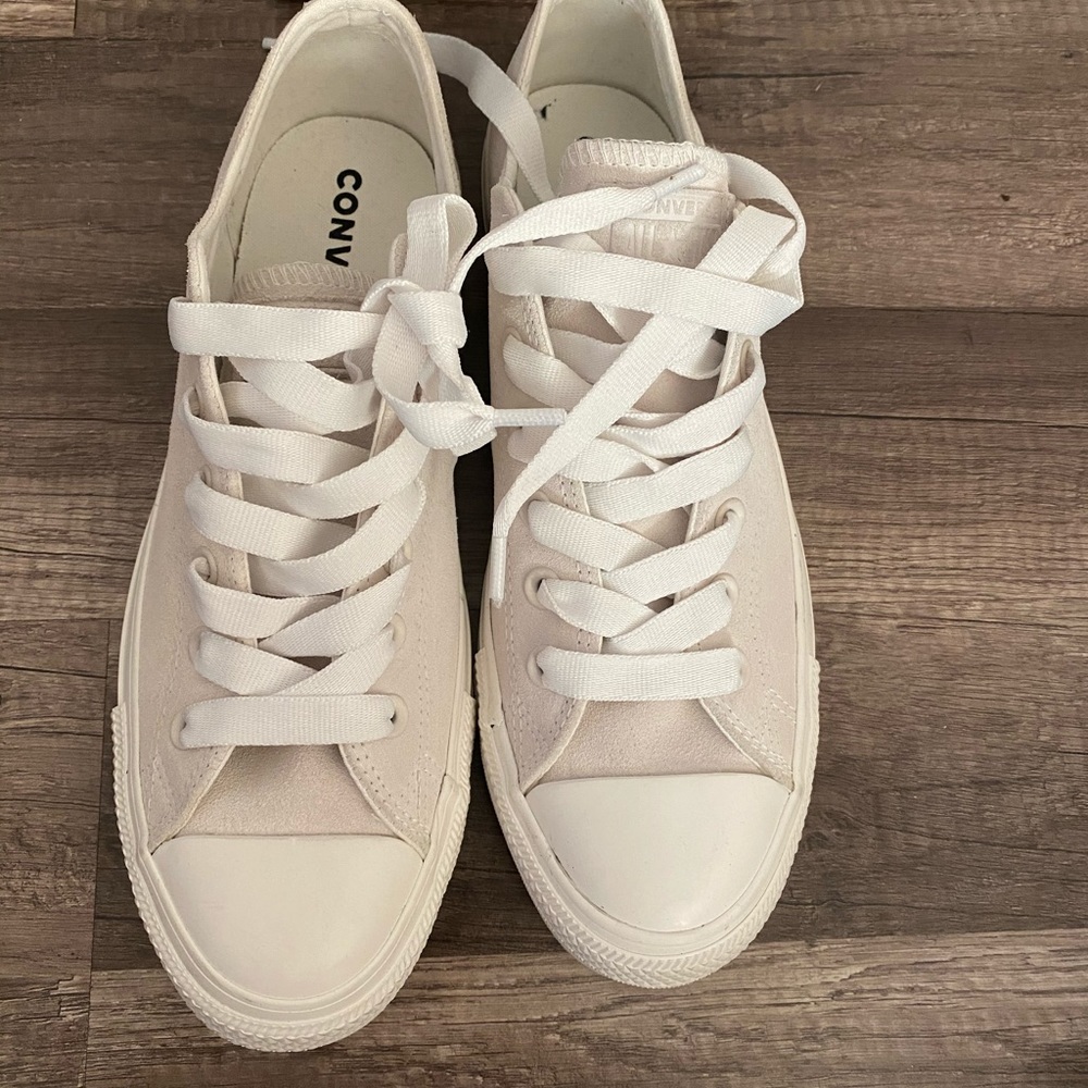 New suede converse